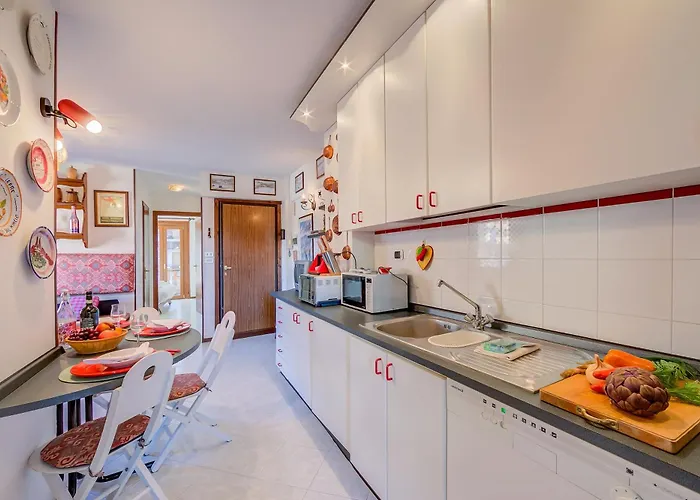 Διαμέρισμα Margherita Center - Happy *